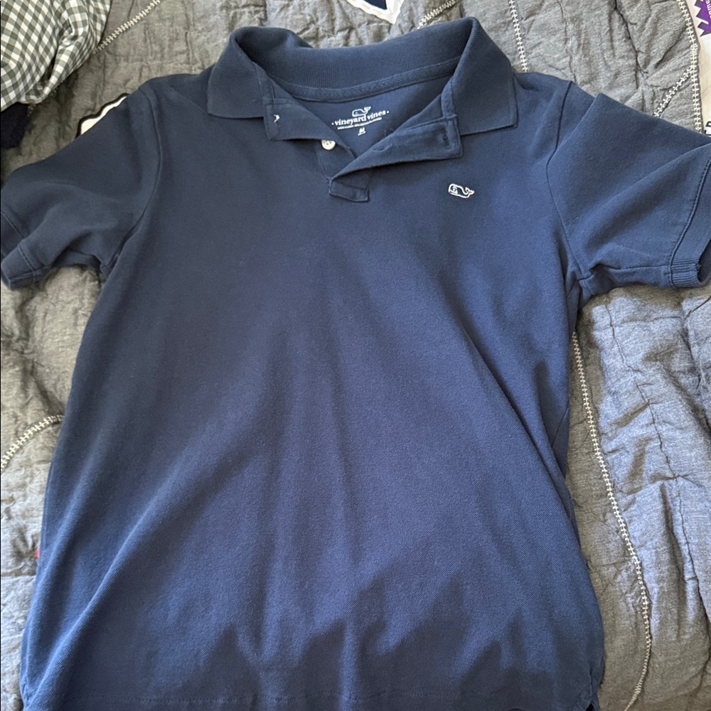 Boys vineyard vines